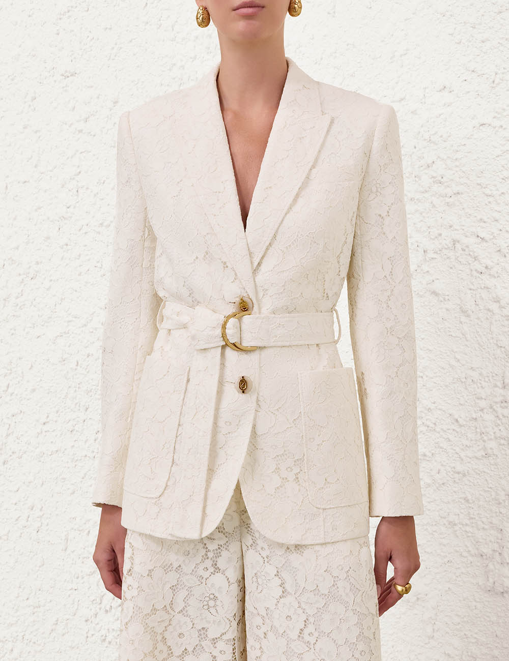 Blazer con Cinturón de Encaje Luna