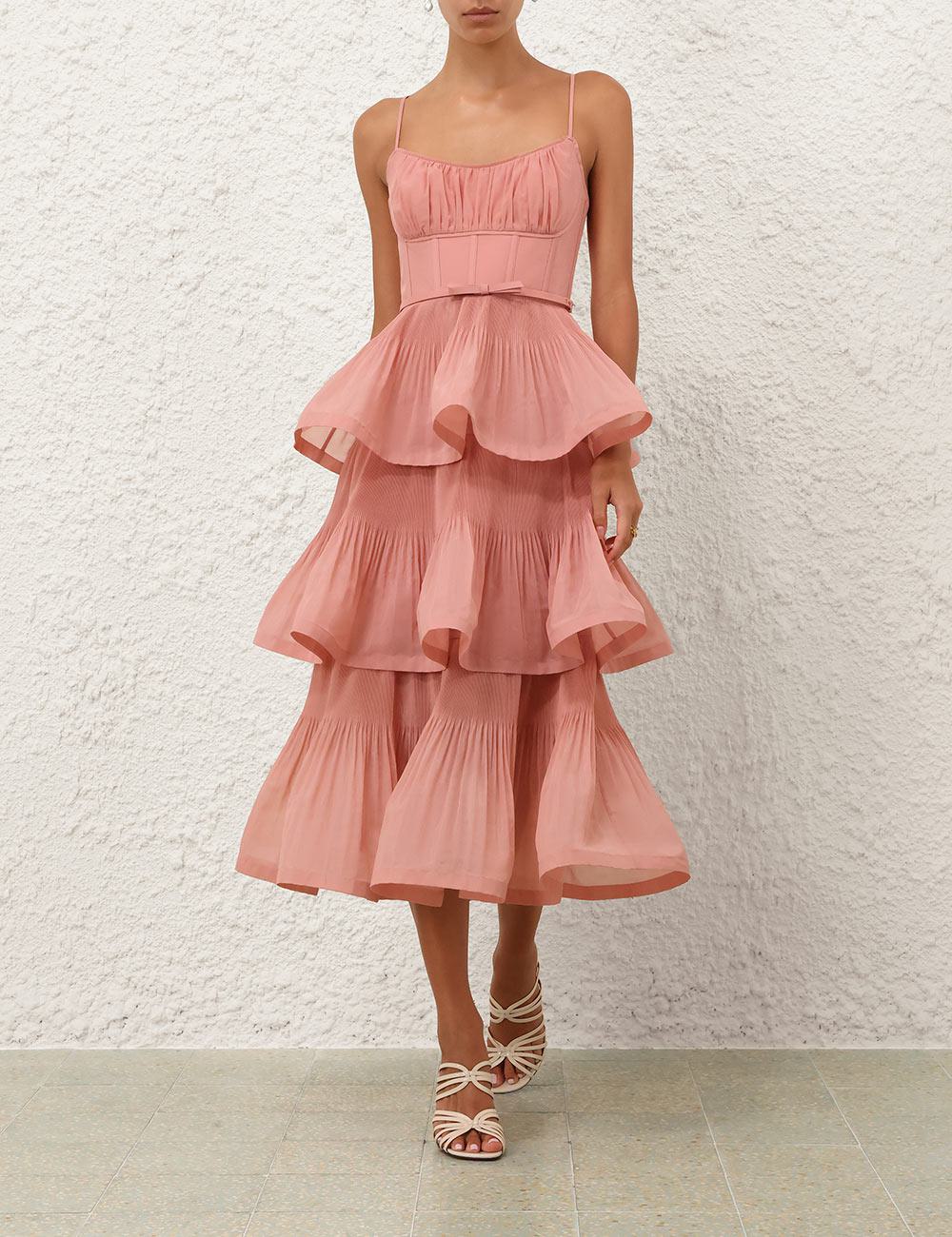 Vestido Midi Plisado con Capas
