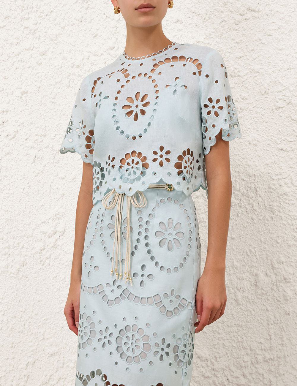 Bodice con bordado Awaken