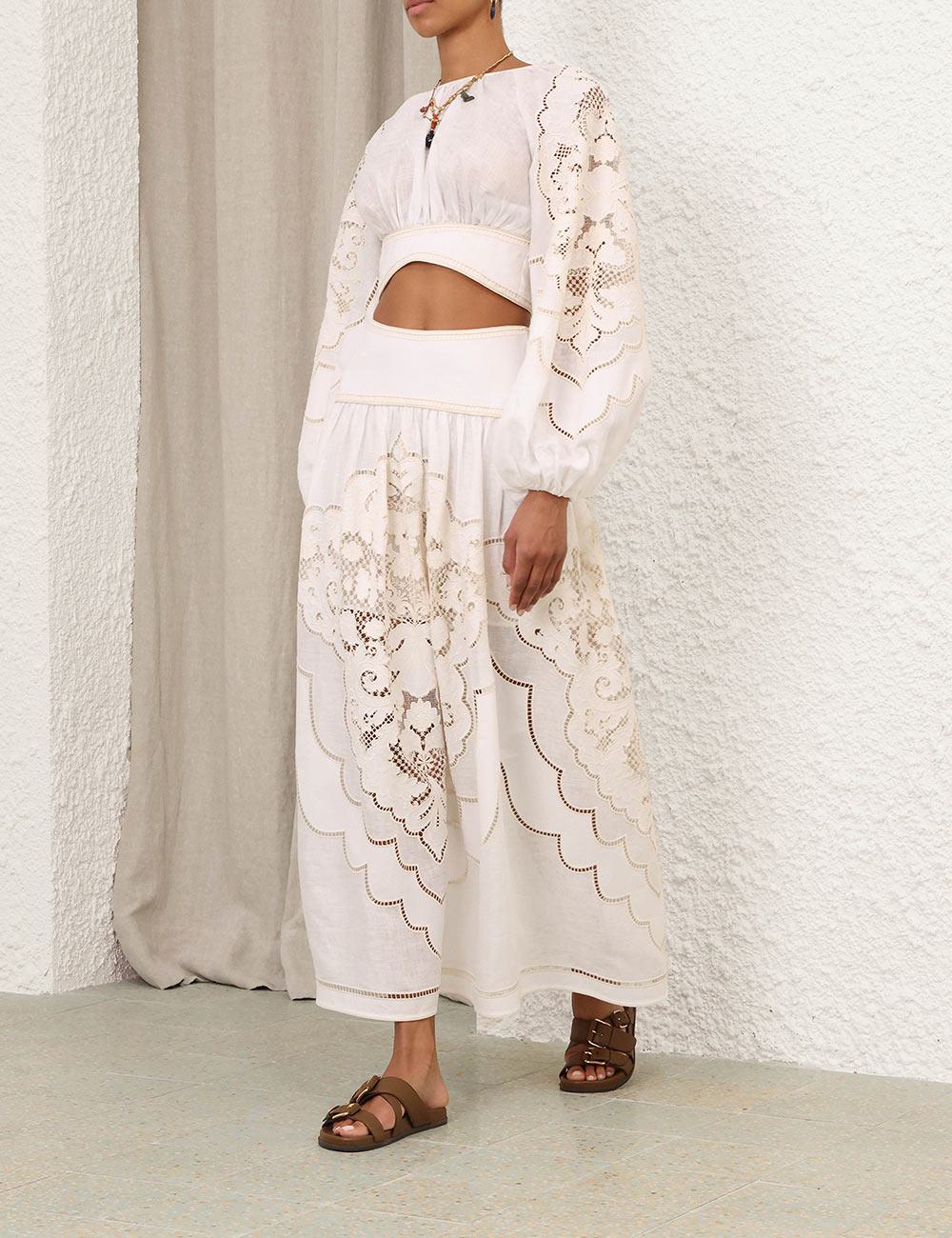Bodice con bordado de luz diurna