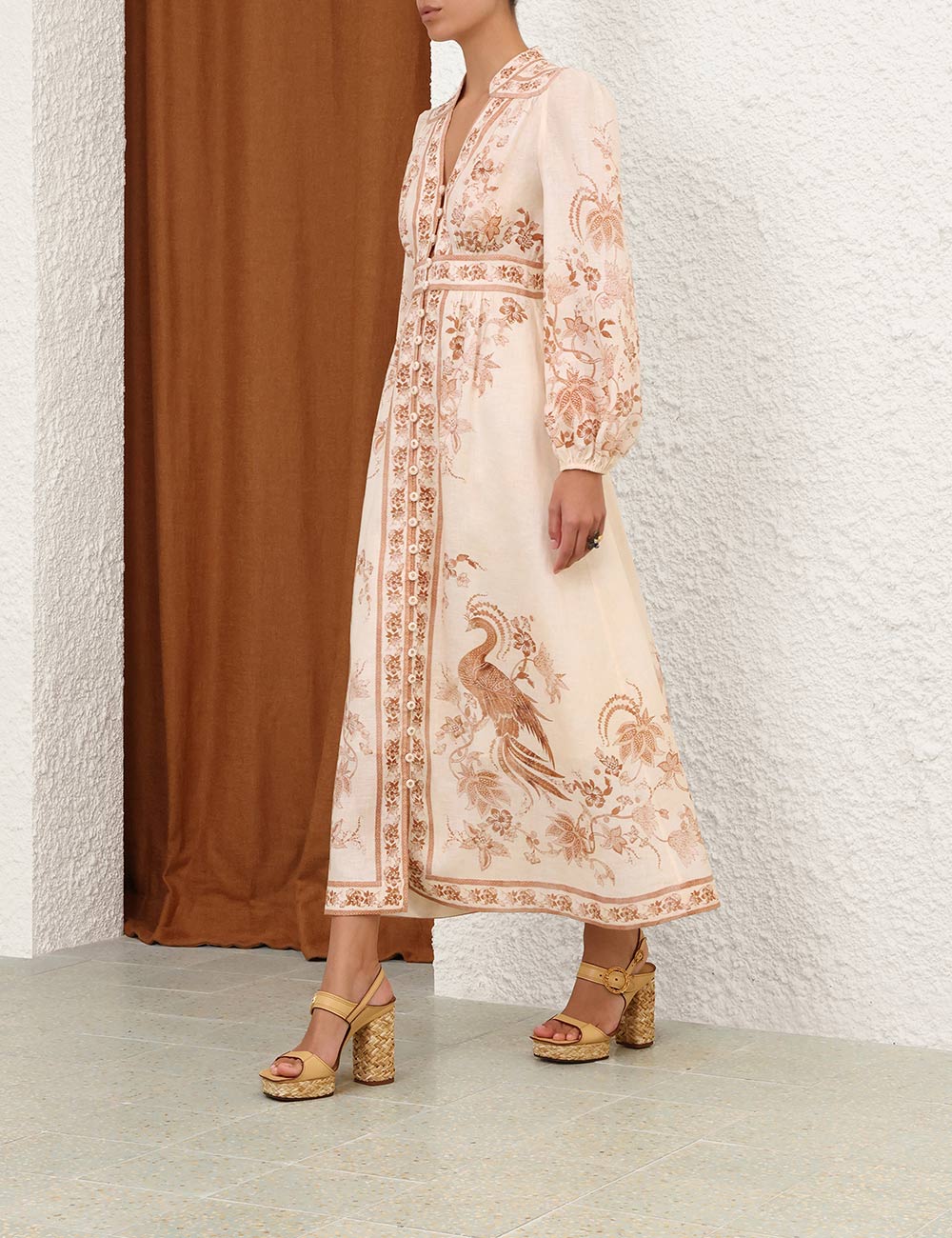 Vestido Midi Escote Profundo Indra